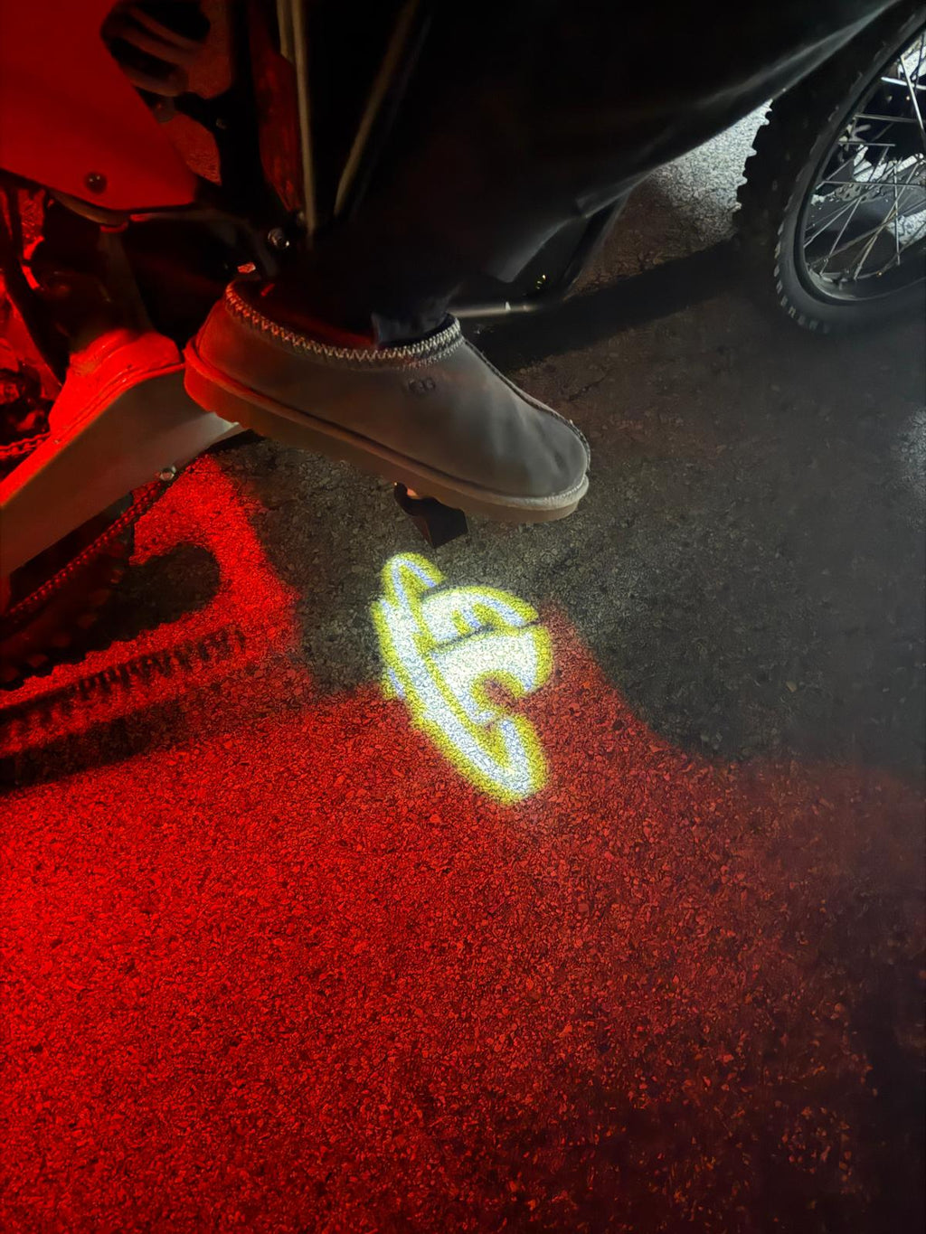Electro & Co Etm Rtr Logo Light
